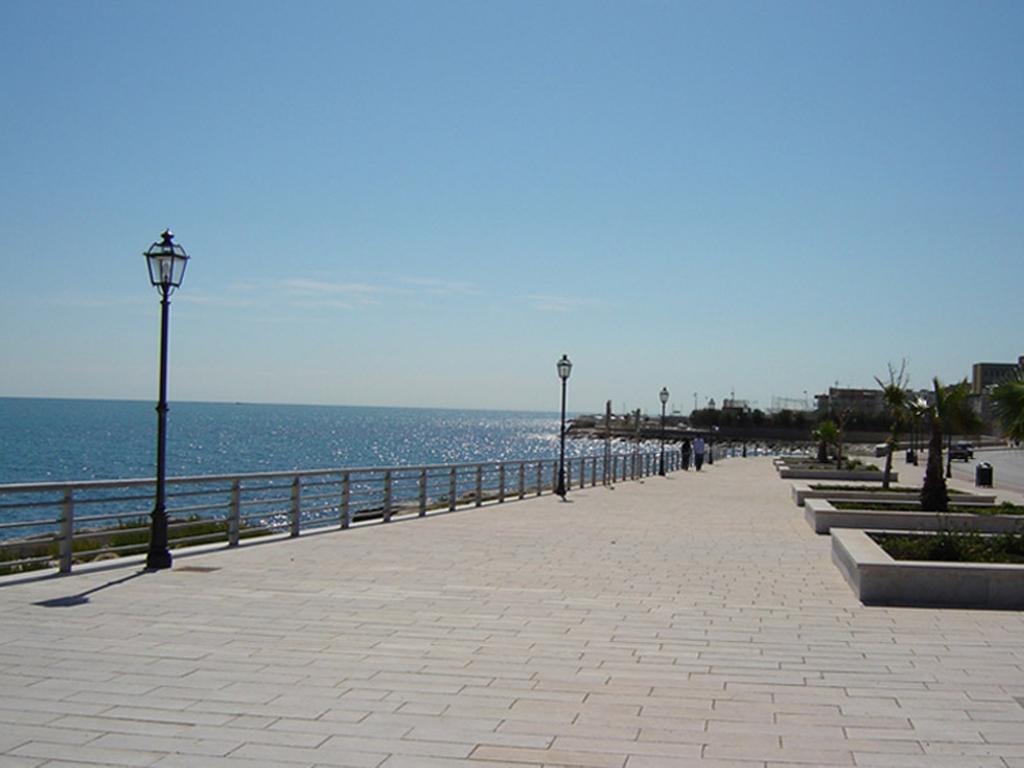 Flower Trani Εξωτερικό φωτογραφία
